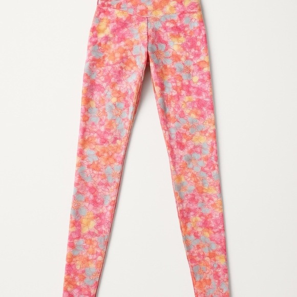 lululemon athletica Pants - Lululemon Pink Floral Leggings Size 2